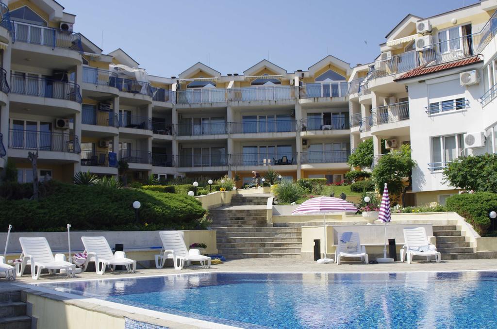 Golden Wave Apartment 索佐波尔 外观 照片